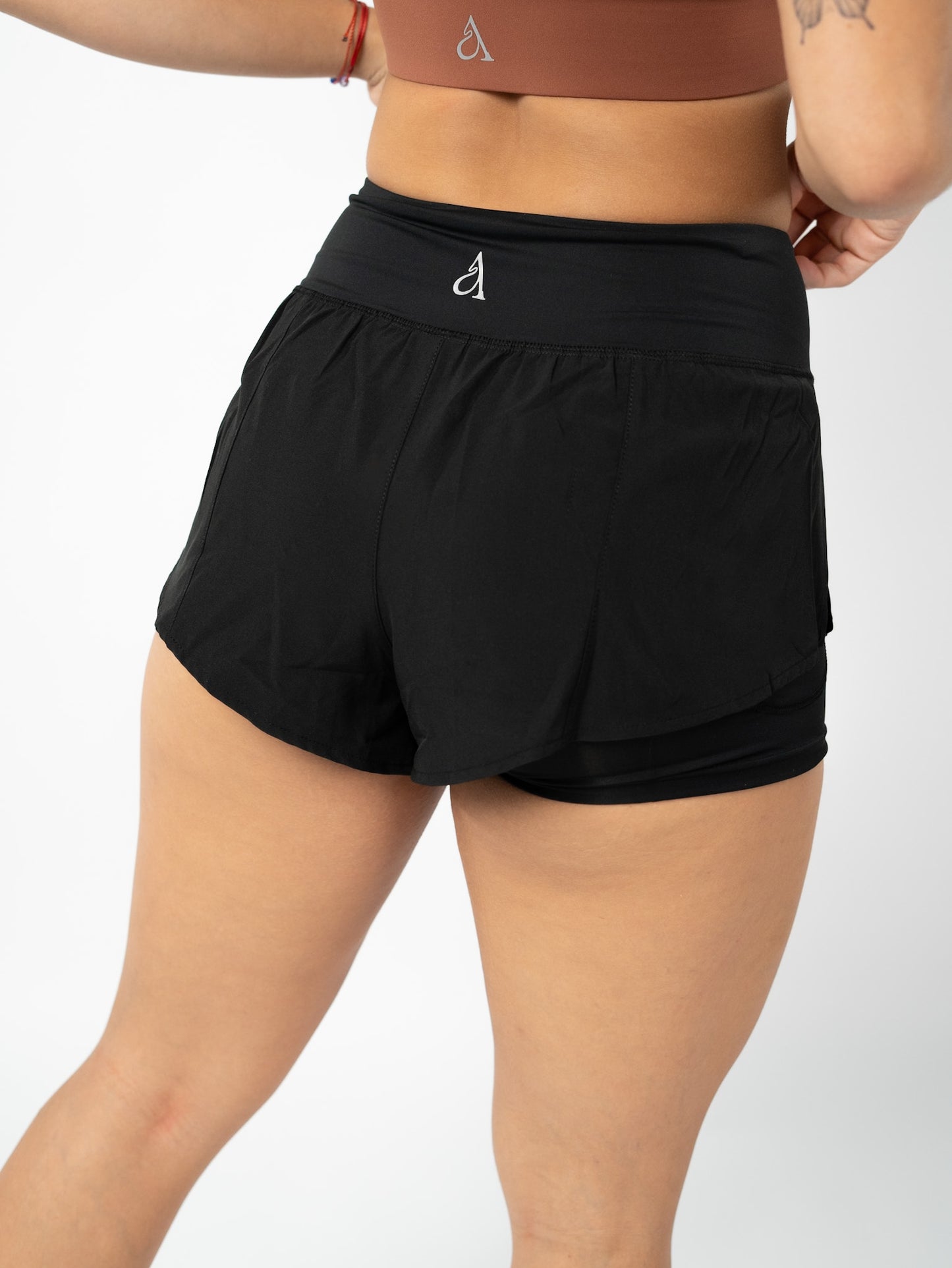 Running Short: Negro