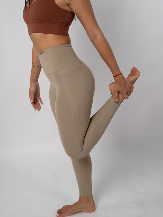 Pocket Legging: Beige